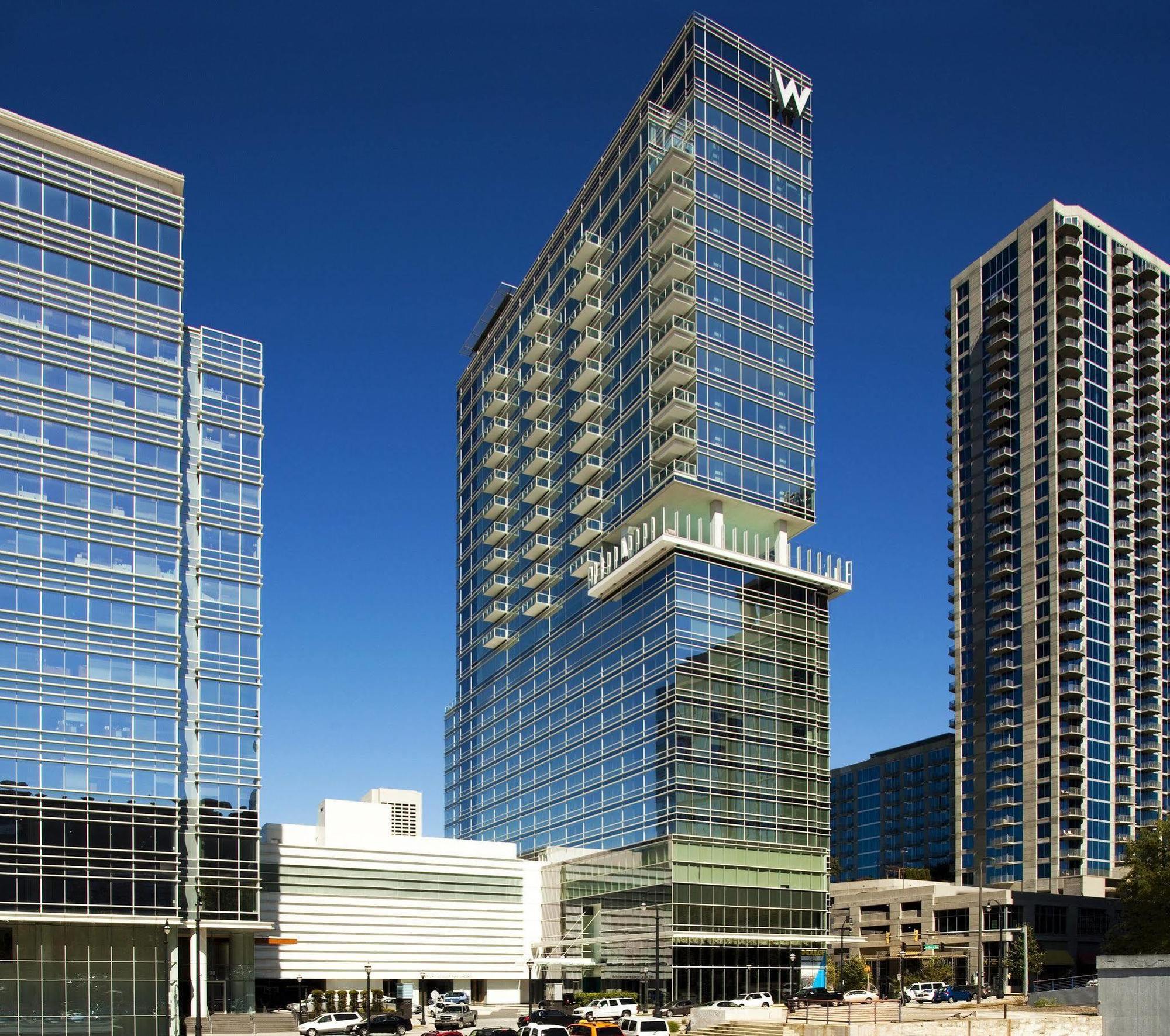 W Downtown 4*